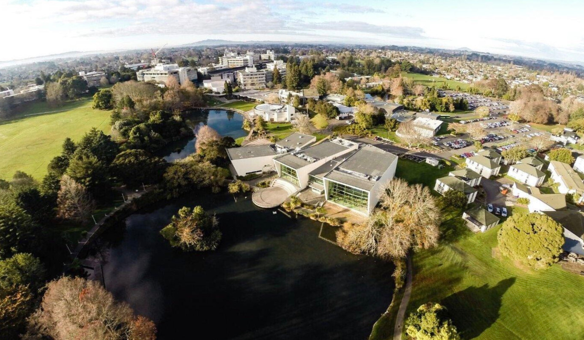 Aerial view of the University of Waikato Hamilton campus